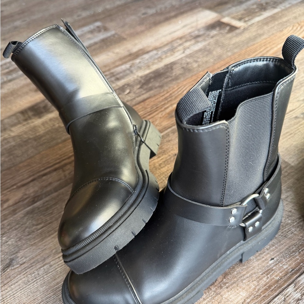 Art Class Black Textile Footwear